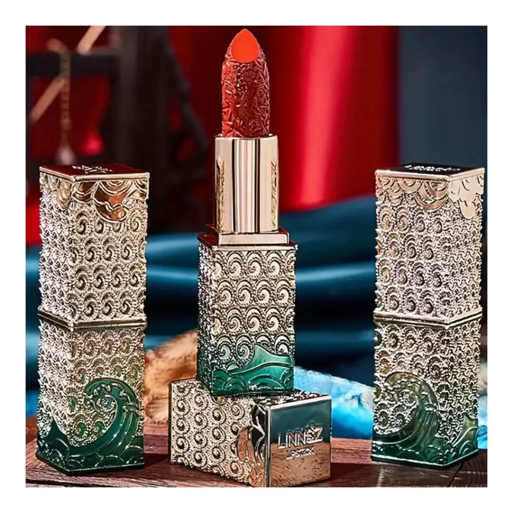 Luxury Blue Silver Ocean Cased Carved Velvet Red Tomato & Brown Lipsticks - Picture 10 of 13